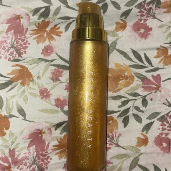 Fenty Beauty Gold Shimmer Body Luminizer body lava "Trophy Wife• - Picture 1 of 1